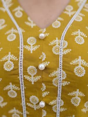 Yellow floral printed cotton kurta set 5