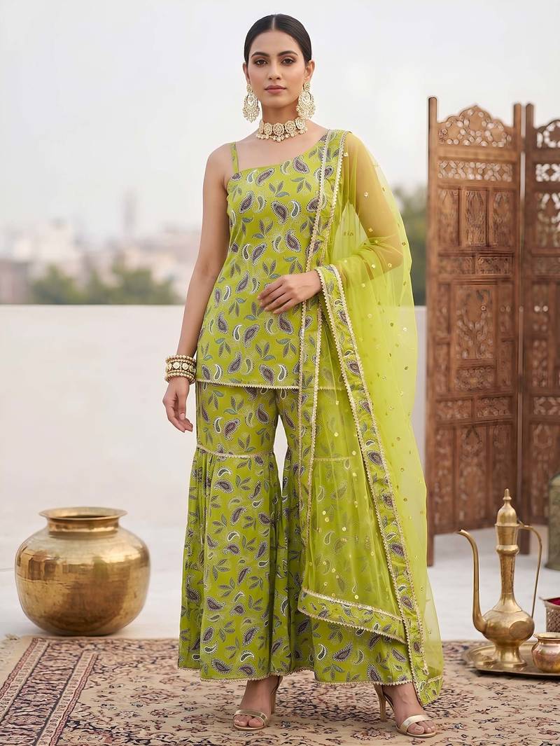 Green floral printed cotton kurta set