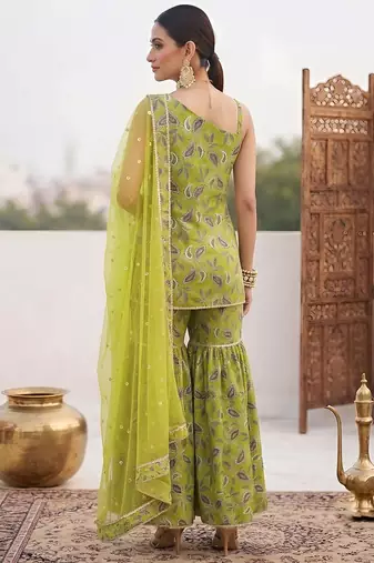 Green floral printed cotton kurta set