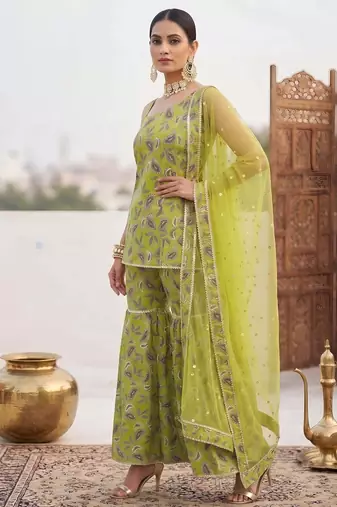 Green floral printed cotton kurta set