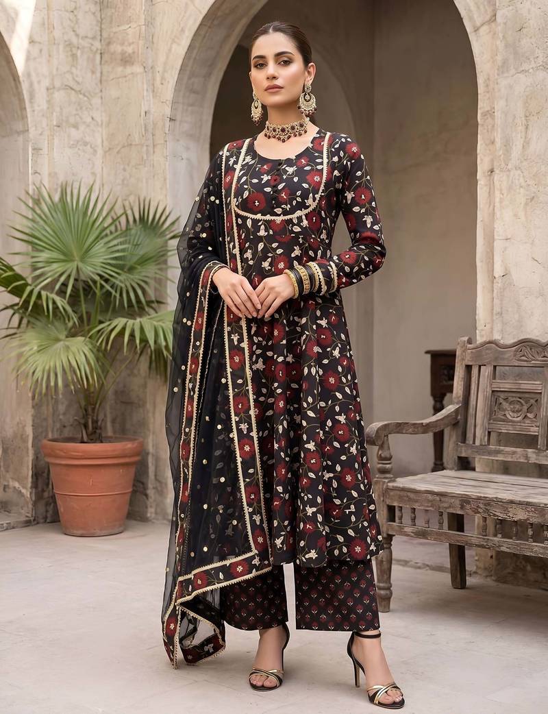 Black floral printed cotton kurta set