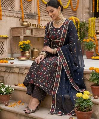 Black floral printed cotton kurta set 4