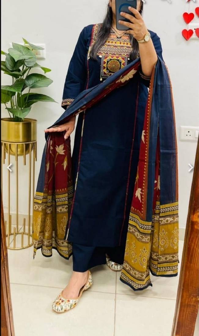 Blue cotton embroidered thread work ethnic kurta set with dupatta