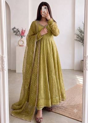 Women green polka dot anarkali suit with solid trouser pant & border dupatta 2