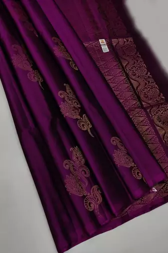 Wine silk blend jacuard work festival saree with unstitched blouse piece