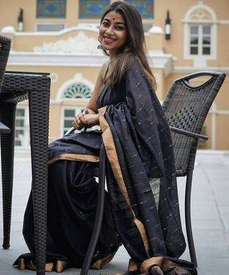 Black green linen jacuard work festival saree with unstitched blouse piece 3