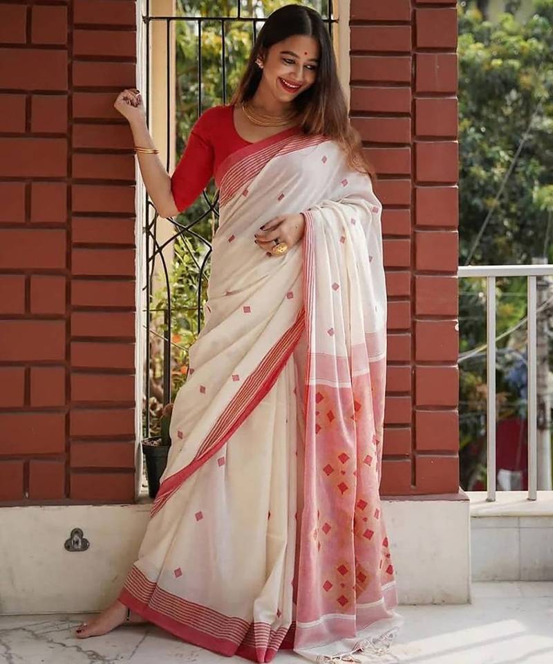 White red silk blend jacuard work festival saree with unstitched blouse piece