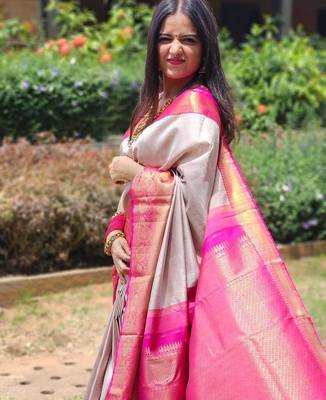 Grey pink silk blend jacuard work festival saree with unstitched blouse piece 2