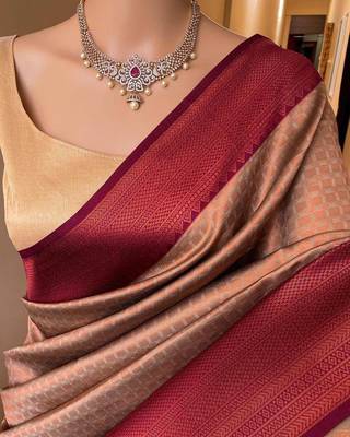 Beige maroon silk blend jacuard work festival saree with unstitched blouse piece 2