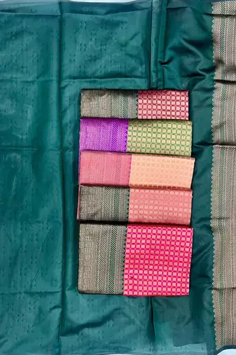 Maroon green silk blend jacuard work festival saree with unstitched blouse piece