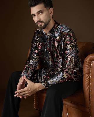 Black velvet geometric printed kurta with trouser set | designer ethnic wear for men 1