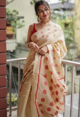 Cream red linen jacuard work festival saree with unstitched blouse piece 5