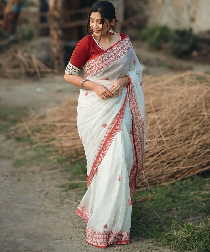 White red linen jacuard work festival saree with unstitched blouse piece