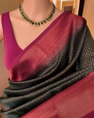 Green pink silk blend jacuard work festival saree with unstitched blouse piece 2