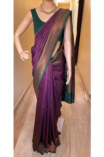 Wine green silk blend jacuard work festival saree with unstitched blouse piece
