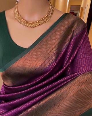 Wine green silk blend jacuard work festival saree with unstitched blouse piece 3