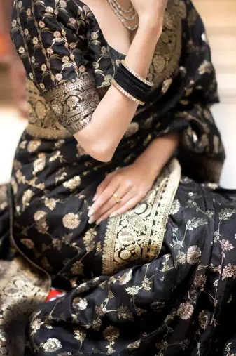 Black silk blend jacuard work festival saree with unstitched blouse piece