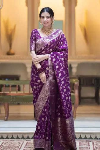 Purple silk blend jacuard work festival saree with unstitched blouse piece