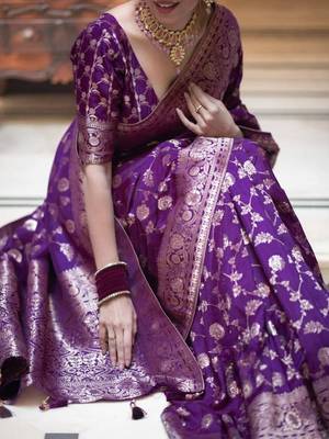 Purple silk blend jacuard work festival saree with unstitched blouse piece 2