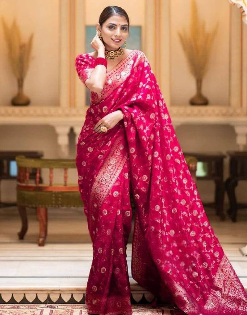 Rani pink silk blend jacuard work festival saree with unstitched blouse piece