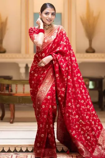 Red silk blend jacuard work festival saree with unstitched blouse piece