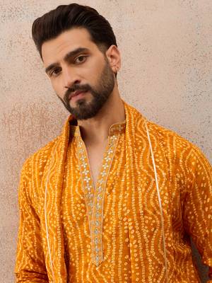 Rust viscose rayon bandhani printed kurta with dupatta & trouser set | trendy ethnic wear for women 2