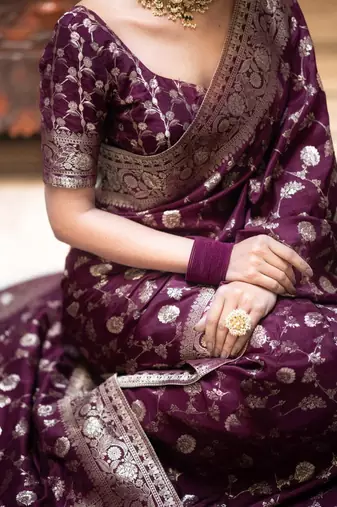 Wine silk blend jacuard work festival saree with unstitched blouse piece