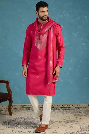 Pink silk blend solid embroidered kurta with dupatta & trouser set | trendy ethnic wear for women