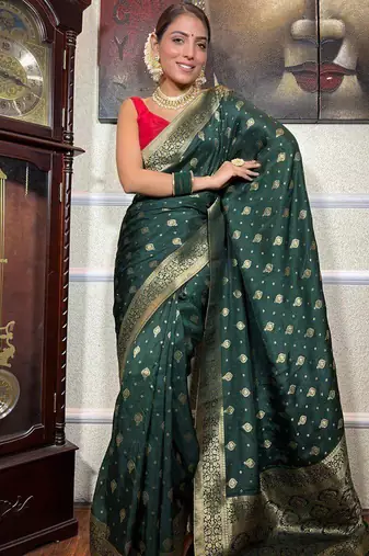 Green silk blend jacuard work festival saree with unstitched blouse piece