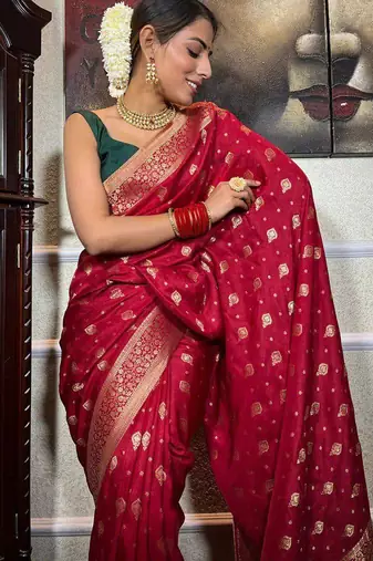 Red silk blend jacuard work festival saree with unstitched blouse piece