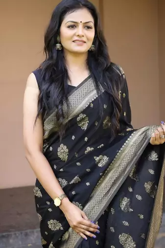 Black silk blend jacuard work festival saree with unstitched blouse piece