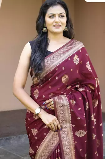 Wine silk blend jacuard work festival saree with unstitched blouse piece