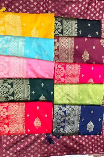 Wine silk blend jacuard work festival saree with unstitched blouse piece