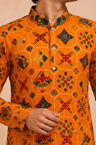 Boy's mustard rayon geometric print knee length kurta and pyjama set