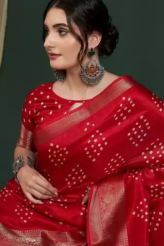 Women Red Silk Blend Ethnic Printed Fastive Wear Saree With Matching Blouse