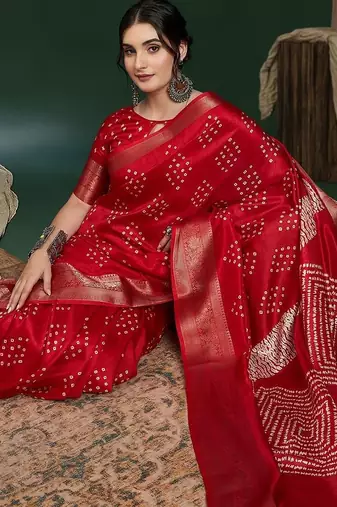 Women Red Silk Blend Ethnic Printed Fastive Wear Saree With Matching Blouse