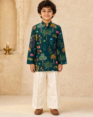 Boy's dark green muslin floral print thaigh length kurta and wide leg pant 3