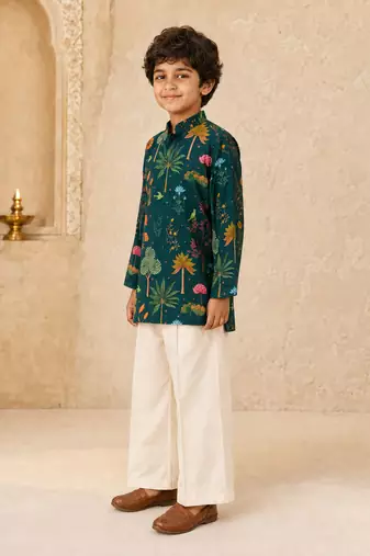 Boy's dark green muslin floral print thaigh length kurta and wide leg pant