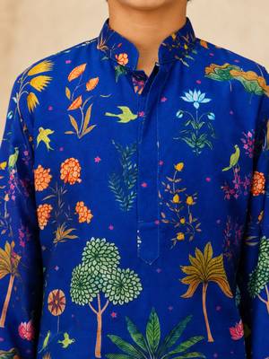Boy's blue muslin floral print thaigh length kurta and wide leg pant 2