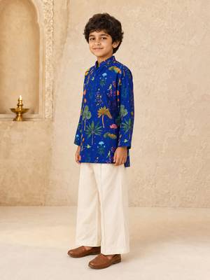 Boy's blue muslin floral print thaigh length kurta and wide leg pant 4