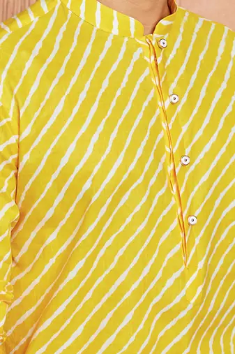 Boy's yellow cotton printed knee length kurta