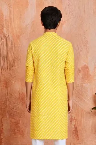 Boy's yellow cotton printed knee length kurta