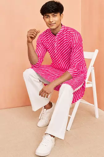 Boy's pink cotton striped knee length kurta