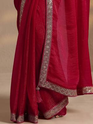 Red Solid Saree With Unstitched Blouse Piece 6