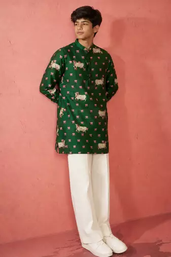 Boy's green rayon digital print knee length kurta