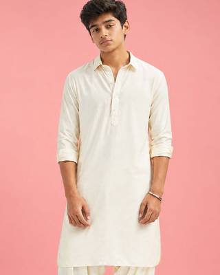Boy's cream fine satin solid knee length kurta 1