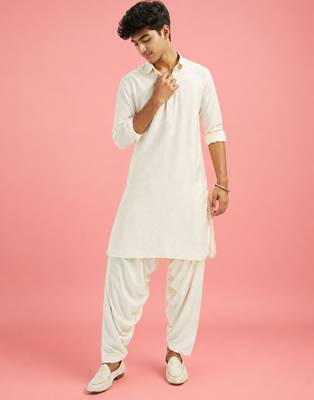 Boy's cream fine satin solid knee length kurta 5