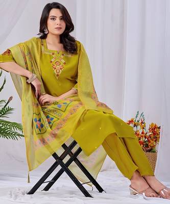 Mehendi green embroidery rayon kurta with pant and duptta set 1