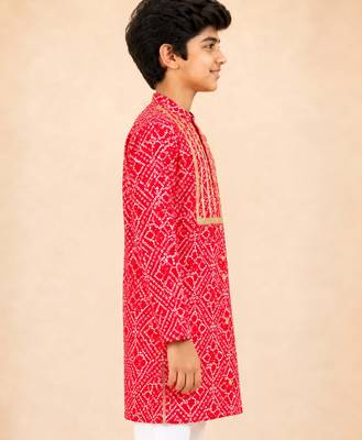 Boy's red cotton digital print knee length kurta 3