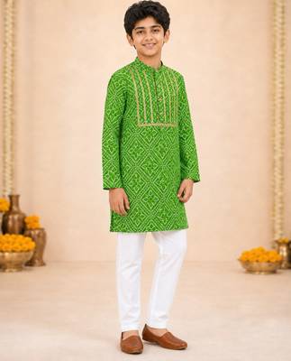 Boy's green cotton digital print knee length kurta 5